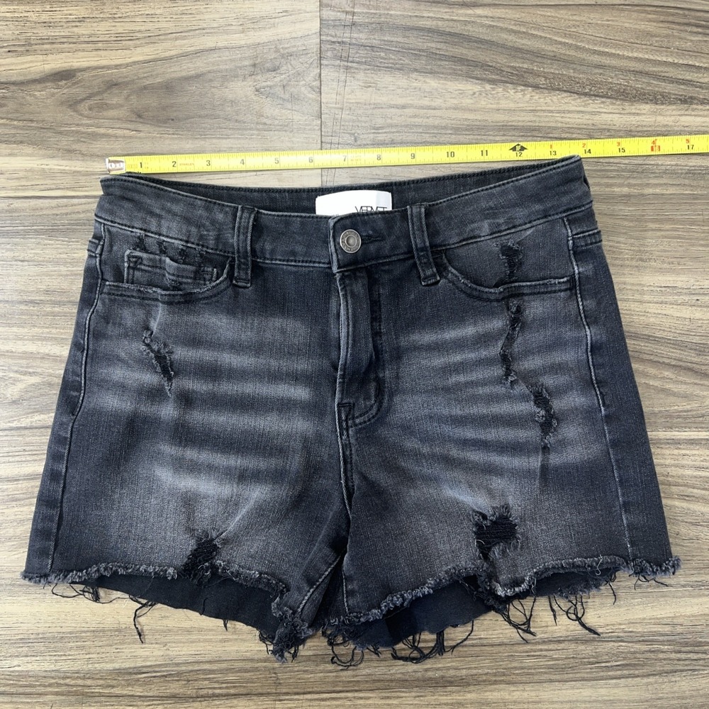 Vervet Women's Size Medium Black Denim Raw Hem High Rise Shorts